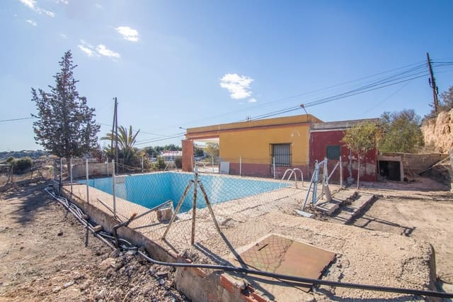 4 Zimmer Villa zu verkaufen in Elche / Elx mit Pool - 165.000 € (Ref: 9344888)