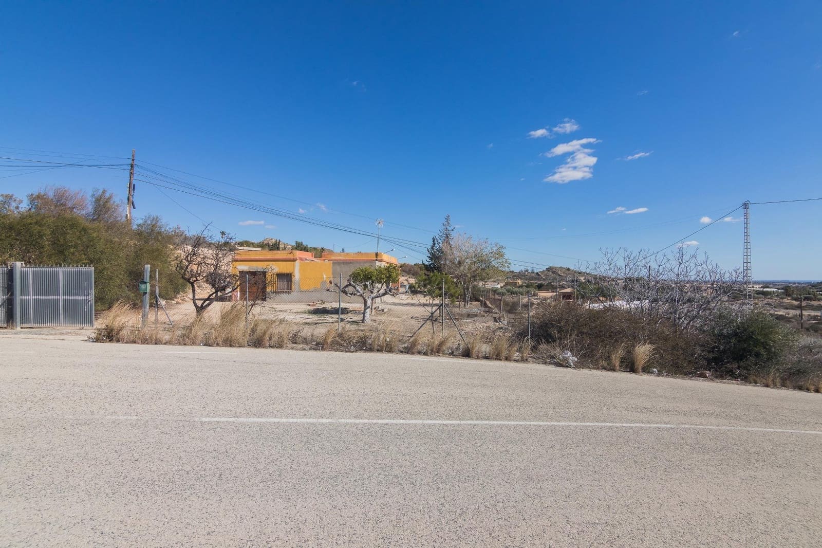 4 Zimmer Villa zu verkaufen in Elche / Elx mit Pool - 165.000 € (Ref: 9344888)