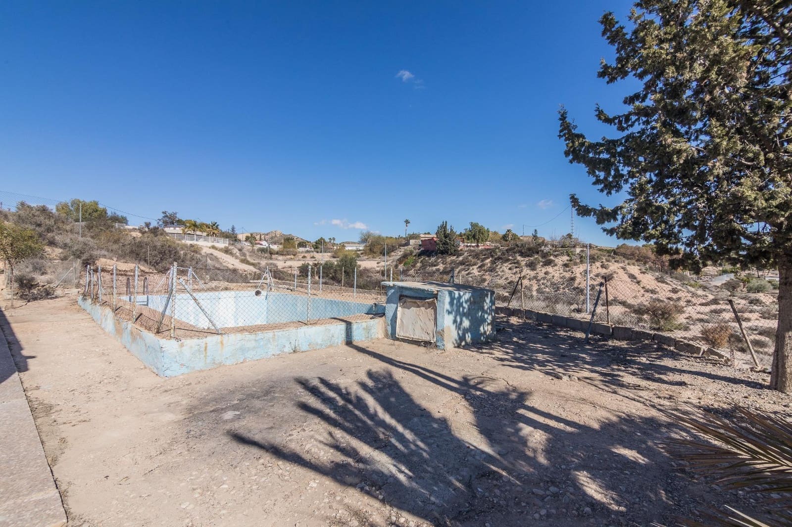 4 Zimmer Villa zu verkaufen in Elche / Elx mit Pool - 165.000 € (Ref: 9344888)