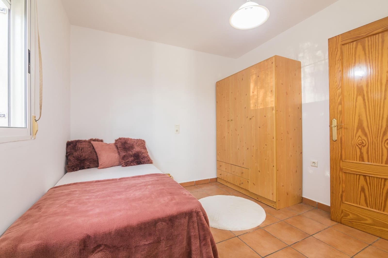 2 bedroom Villa for sale in Aspe with pool garage - € 250,000 (Ref: 9401259)