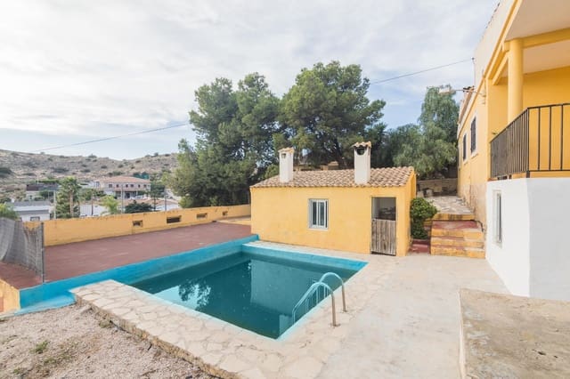 2 soverom Villa til salgs i Aspe med svømmebasseng garasje - € 250 000 (Ref: 9401259)