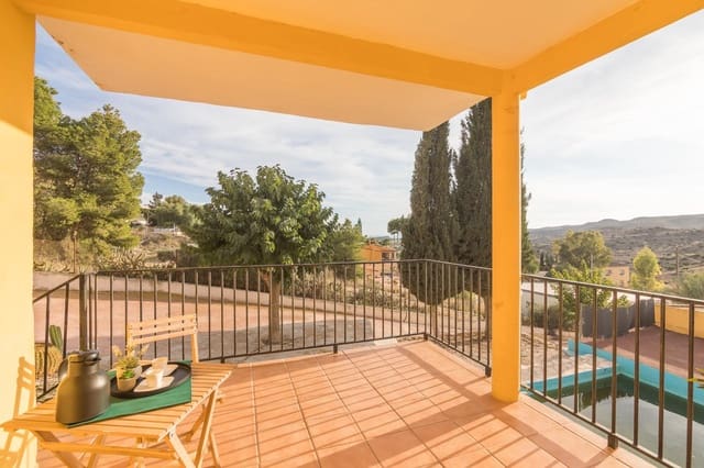 2 soverom Villa til salgs i Aspe med svømmebasseng garasje - € 250 000 (Ref: 9401259)