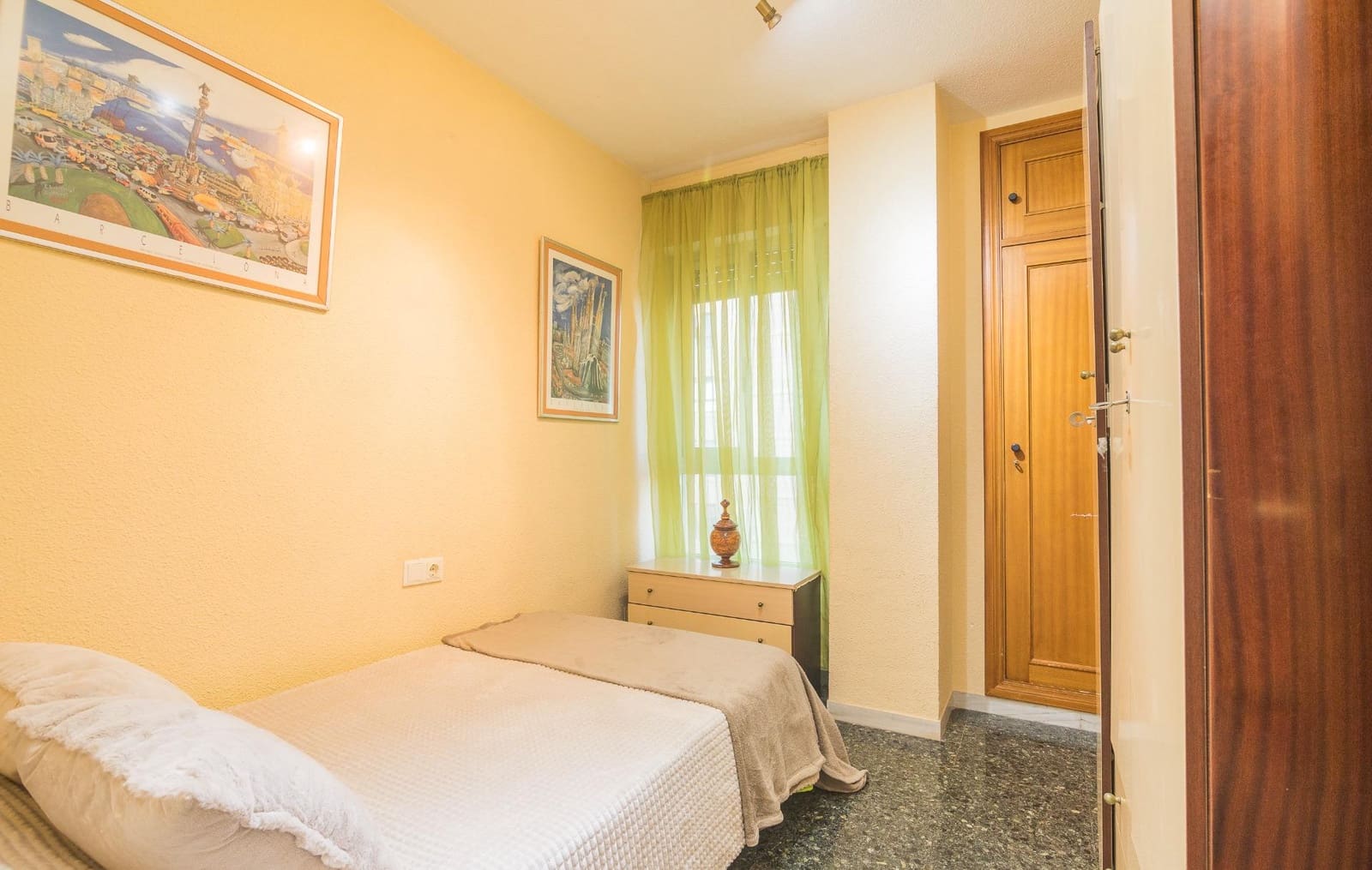 3 bedroom Flat for sale in Elche / Elx - € 279,000 (Ref: 9427321)