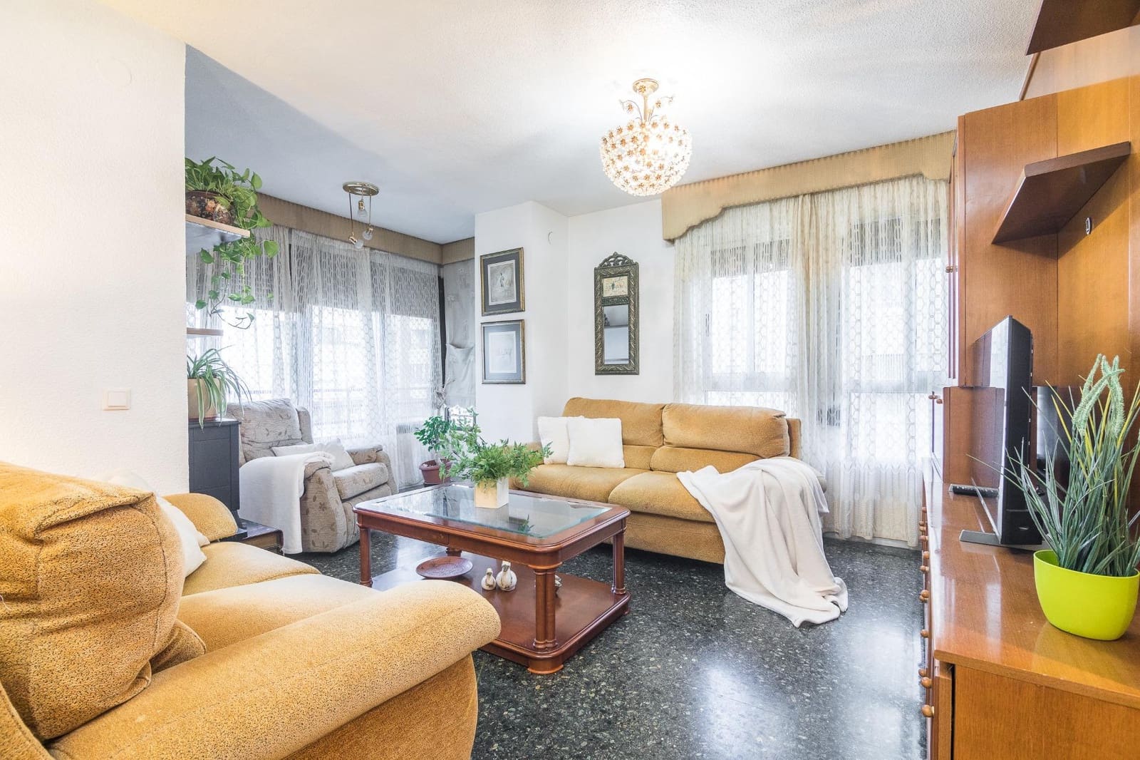 3 bedroom Flat for sale in Elche / Elx - € 279,000 (Ref: 9427321)