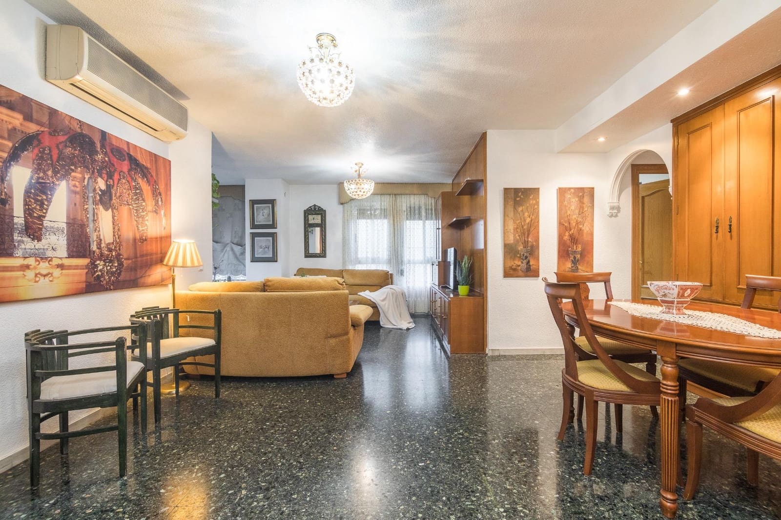 3 bedroom Flat for sale in Elche / Elx - € 279,000 (Ref: 9427321)