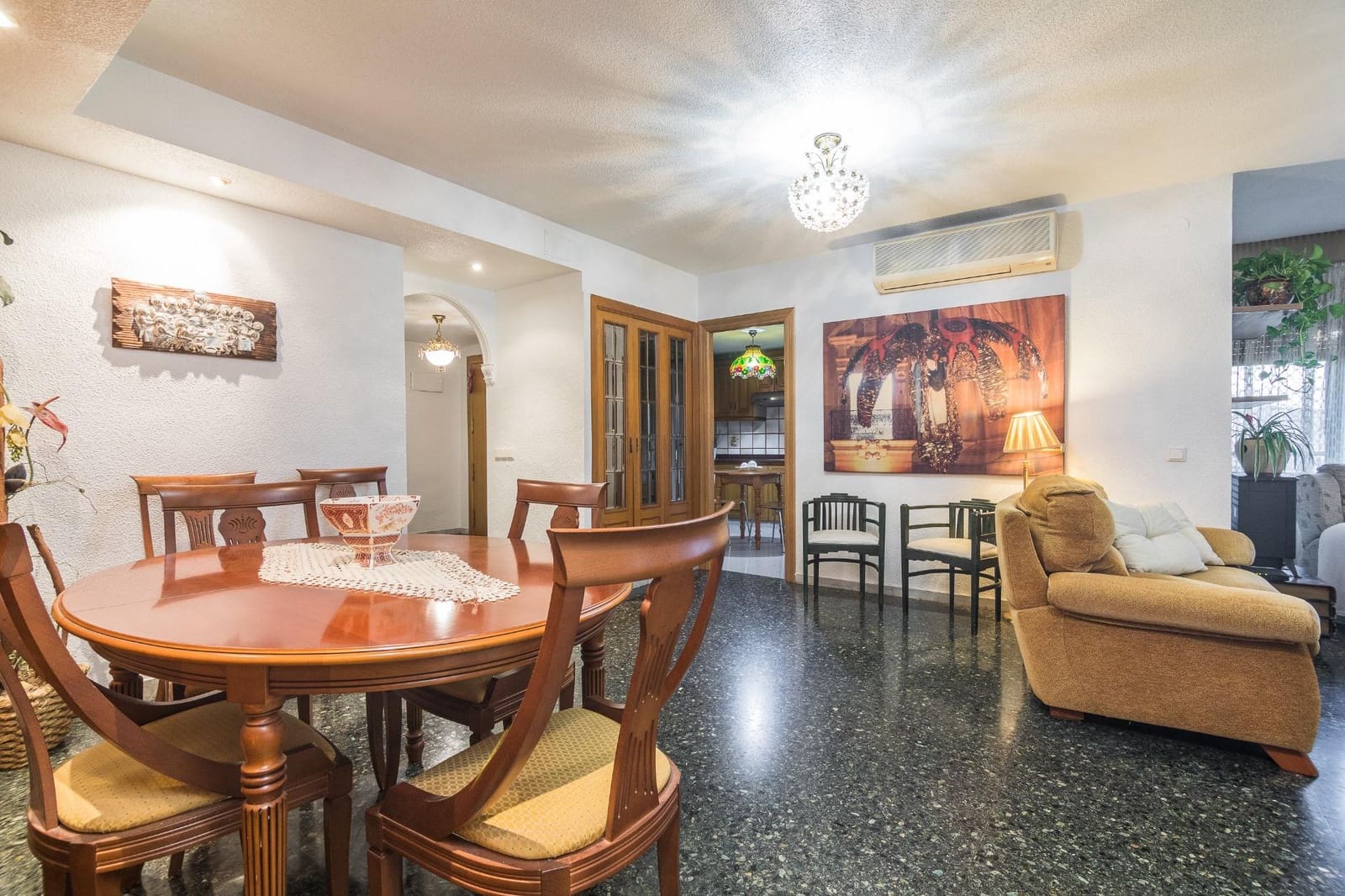 3 bedroom Flat for sale in Elche / Elx - € 279,000 (Ref: 9427321)