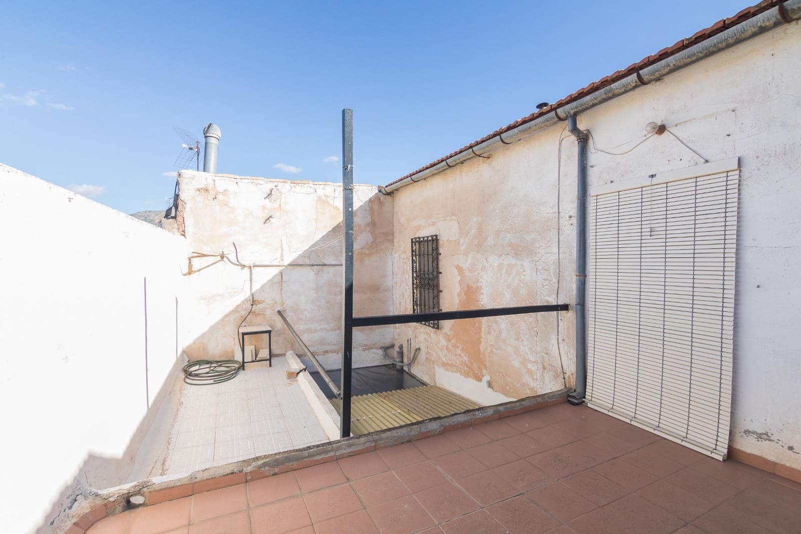 4 quarto Moradia em Banda para venda em L'Alguena / Alguenya com garagem - 90 000 € (Ref: 9465847)