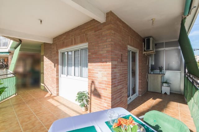 3 bedroom Apartment for sale in Gran Playa, Santa Pola - € 185,000 (Ref: 9476216)