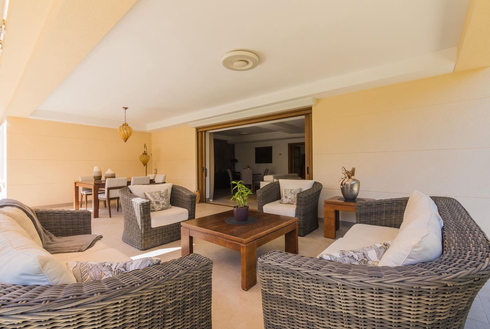 4 slaapkamer Villa te koop in Elche / Elx met zwembad garage - € 719.000 (Ref: 9502461)