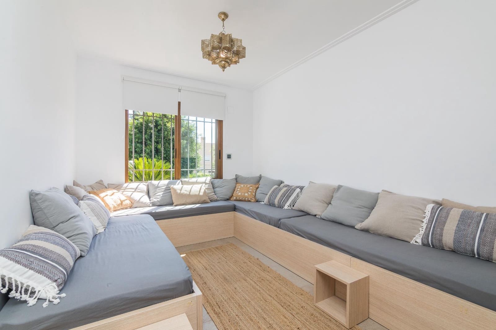 4 slaapkamer Villa te koop in Elche / Elx met zwembad garage - € 719.000 (Ref: 9502461)