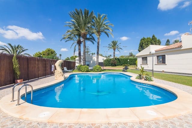 4 slaapkamer Villa te koop in Peña de las Águilas, Elche / Elx met zwembad garage - € 719.000 (Ref: 9502461)