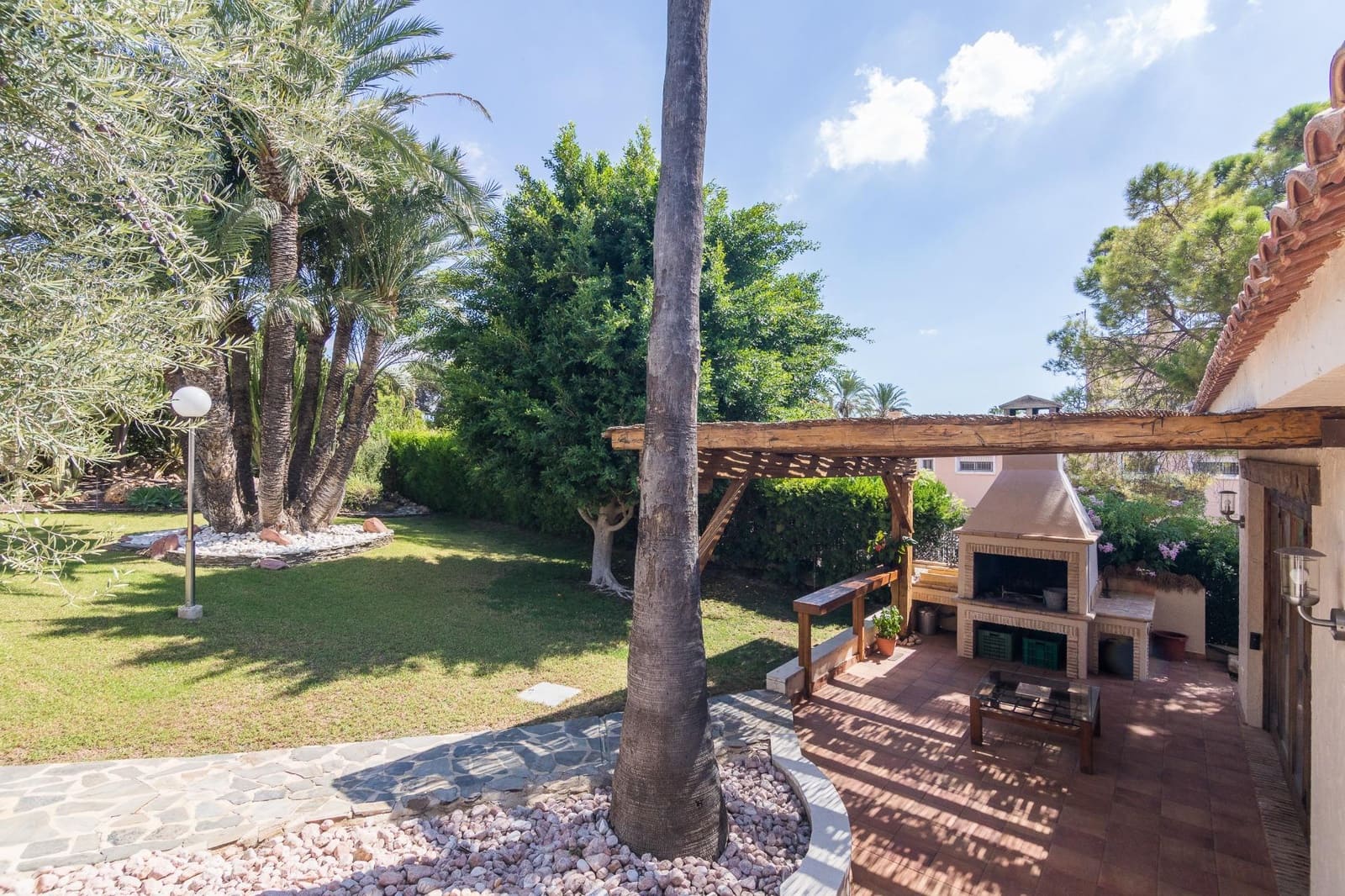 4 slaapkamer Villa te koop in Elche / Elx met zwembad garage - € 719.000 (Ref: 9502461)