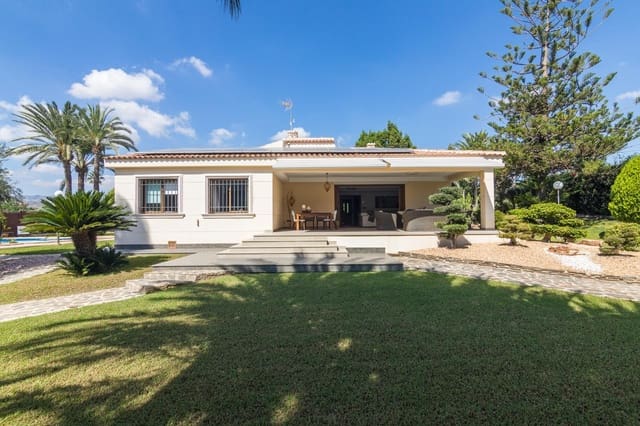 4 slaapkamer Villa te koop in Peña de las Águilas, Elche / Elx met zwembad garage - € 719.000 (Ref: 9502461)
