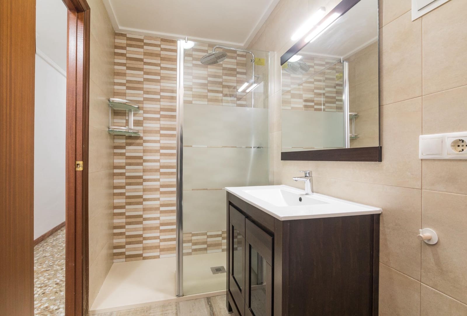 3 makuuhuone Asunto vuokrattavana paikassa Elche / Elx - 850 € (Ref: 9527803)