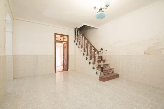 5 soverom Hus til salgs i L'Algueña / Alguenya - € 76 000 (Ref: 9551666)