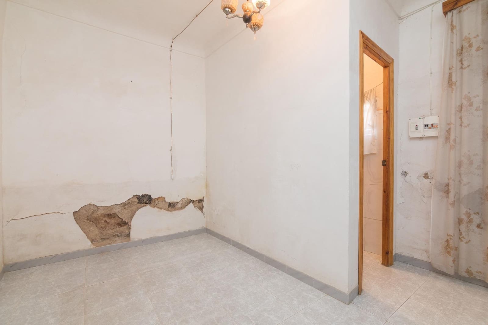 Casa de 5 habitaciones en L'Algueña / Alguenya en venta - 67.000 € (Ref: 9551666)