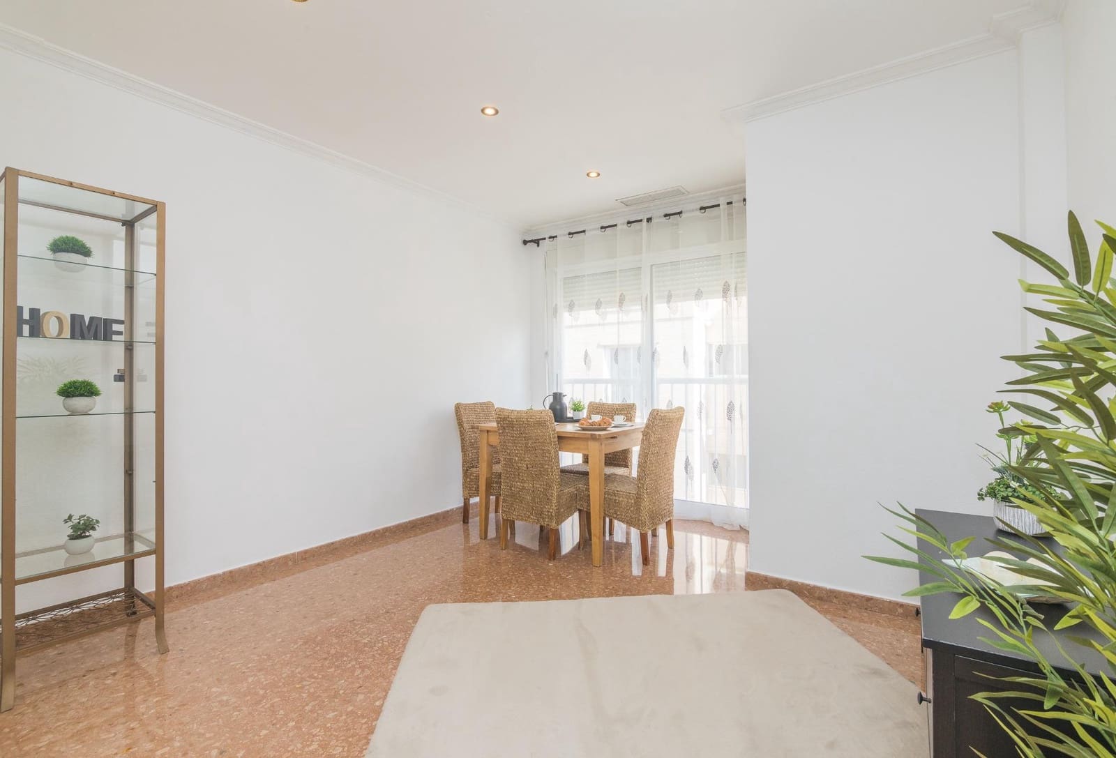 Piso de 2 habitaciones en Elche / Elx en venta - 155.000 € (Ref: 9630124)