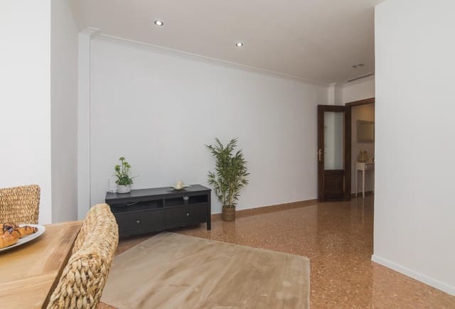 Piso de 2 habitaciones en Sector V, Elche / Elx en venta - 155.000 € (Ref: 9630124)