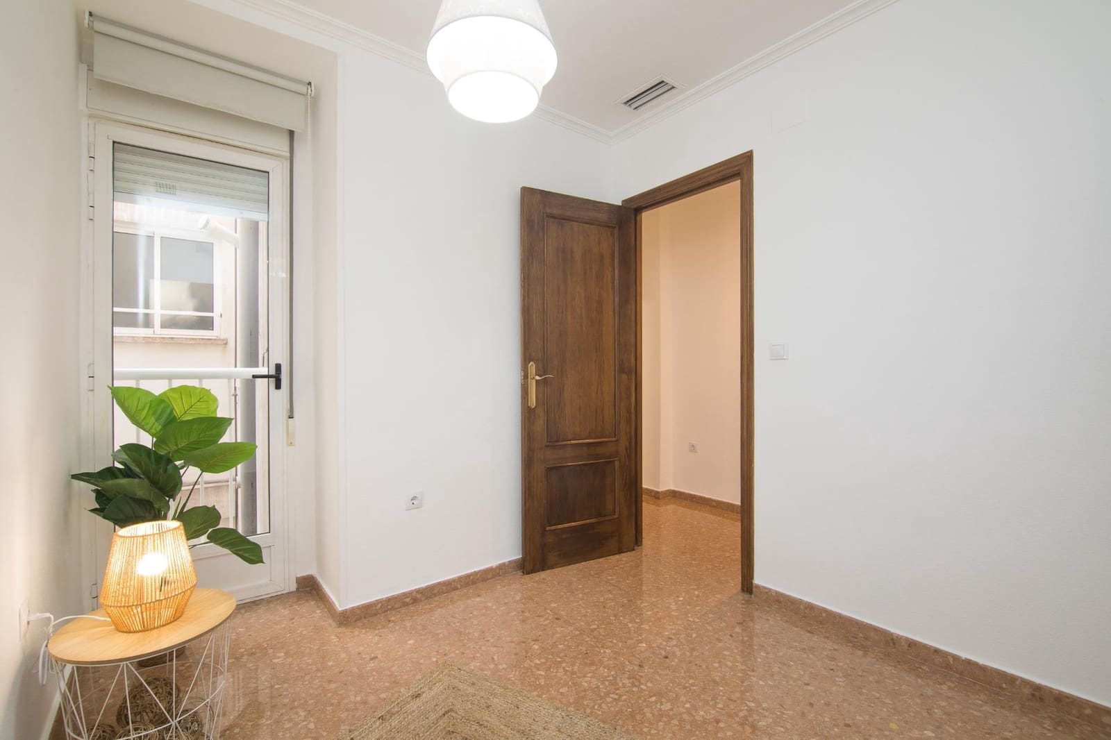 Piso de 2 habitaciones en Elche / Elx en venta - 155.000 € (Ref: 9630124)