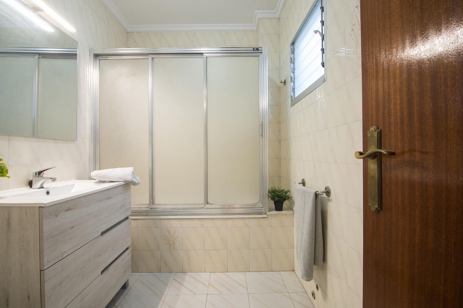 4 sypialnia Apartament na sprzedaż w Elche / Elx - 390 000 € (Ref: 9645129)