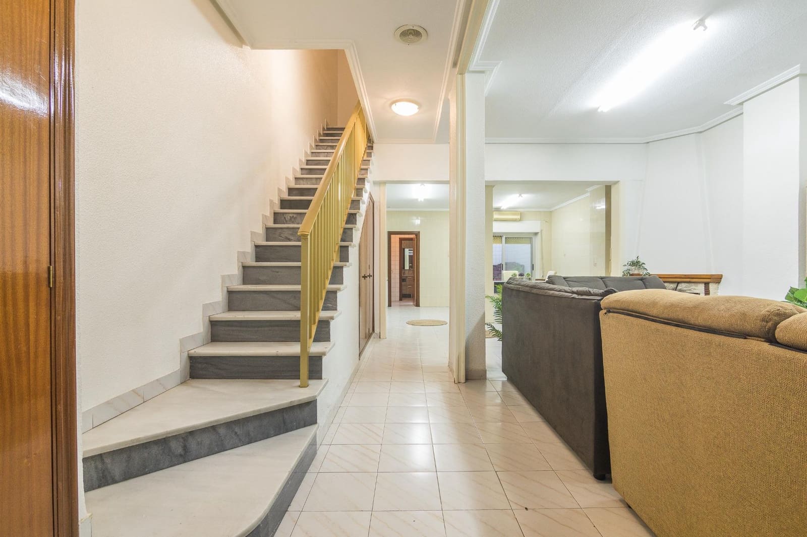 4 quarto Apartamento para venda em Elche / Elx com garagem - 390 000 € (Ref: 9645129)