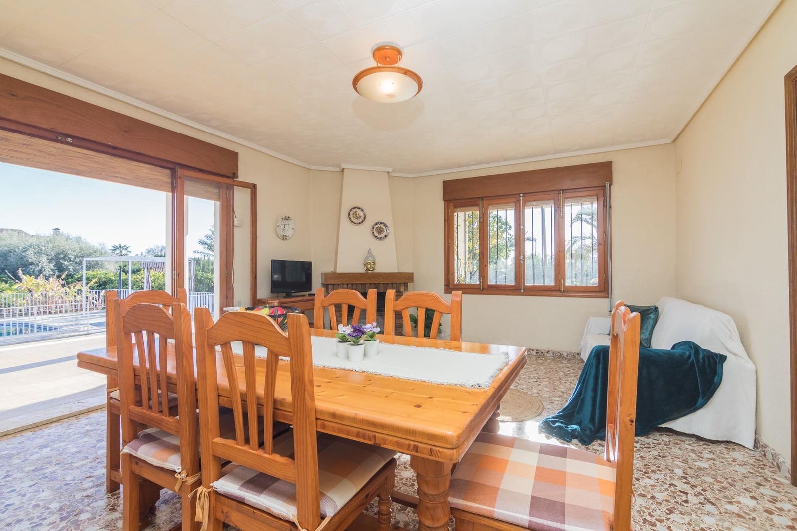 4 bedroom Villa for sale in Valverde with pool garage - € 425,000 (Ref: 9715006)