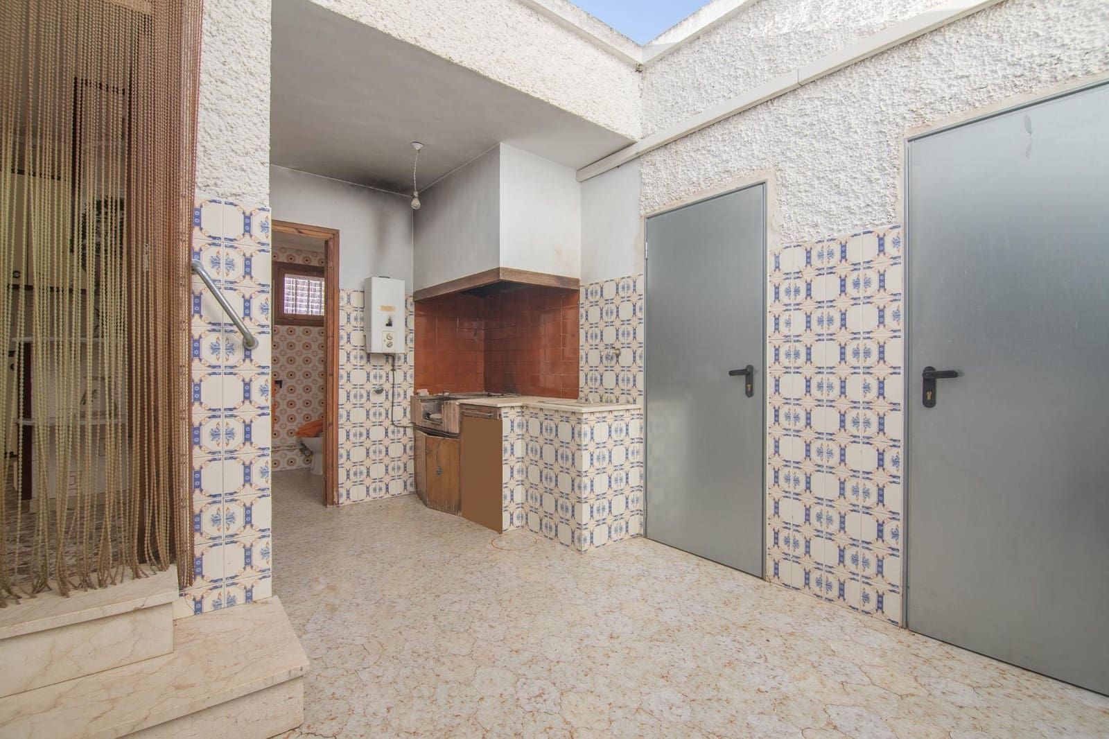 4 bedroom Villa for sale in Valverde with pool garage - € 425,000 (Ref: 9715006)