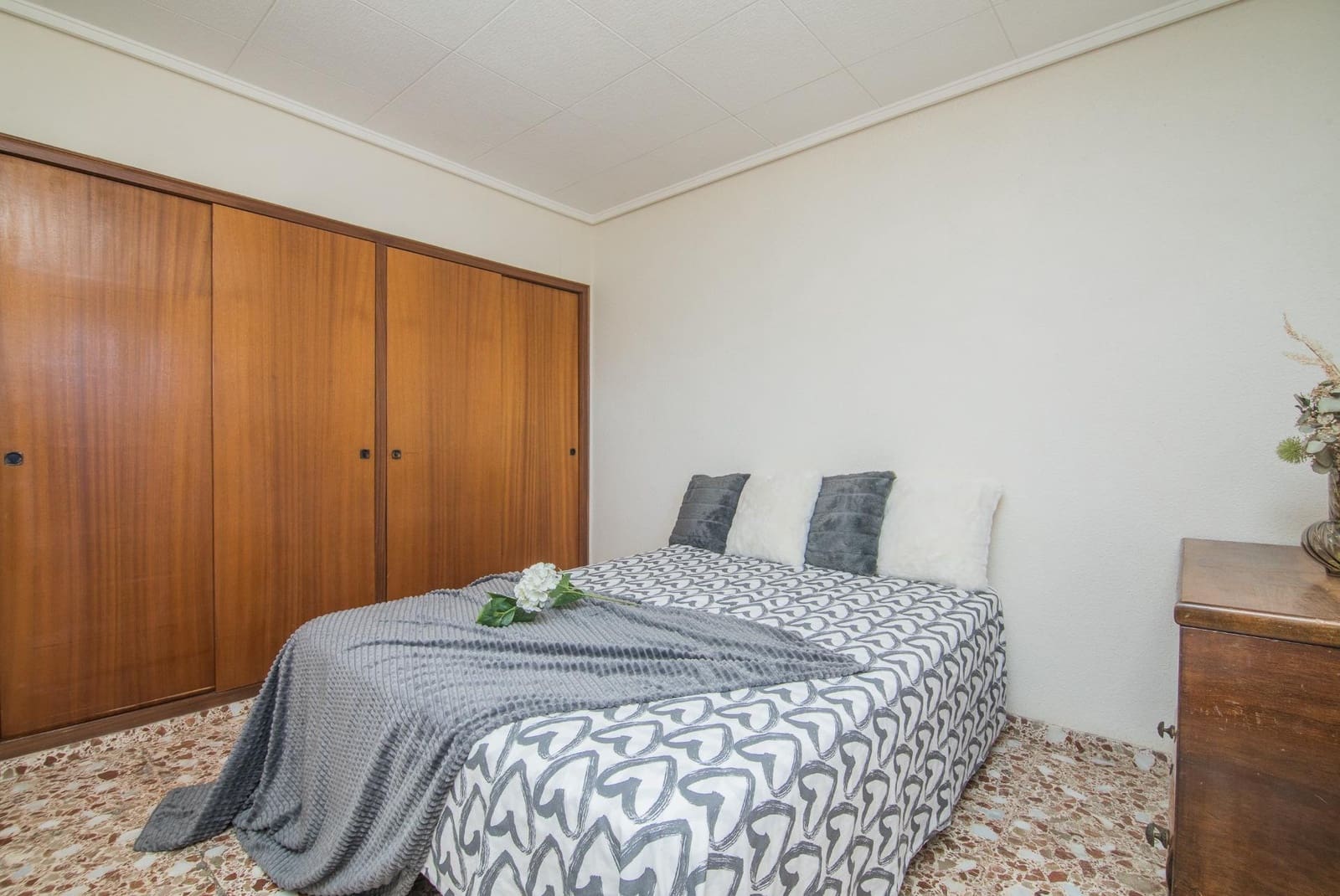 4 bedroom Villa for sale in Valverde with pool garage - € 425,000 (Ref: 9715006)