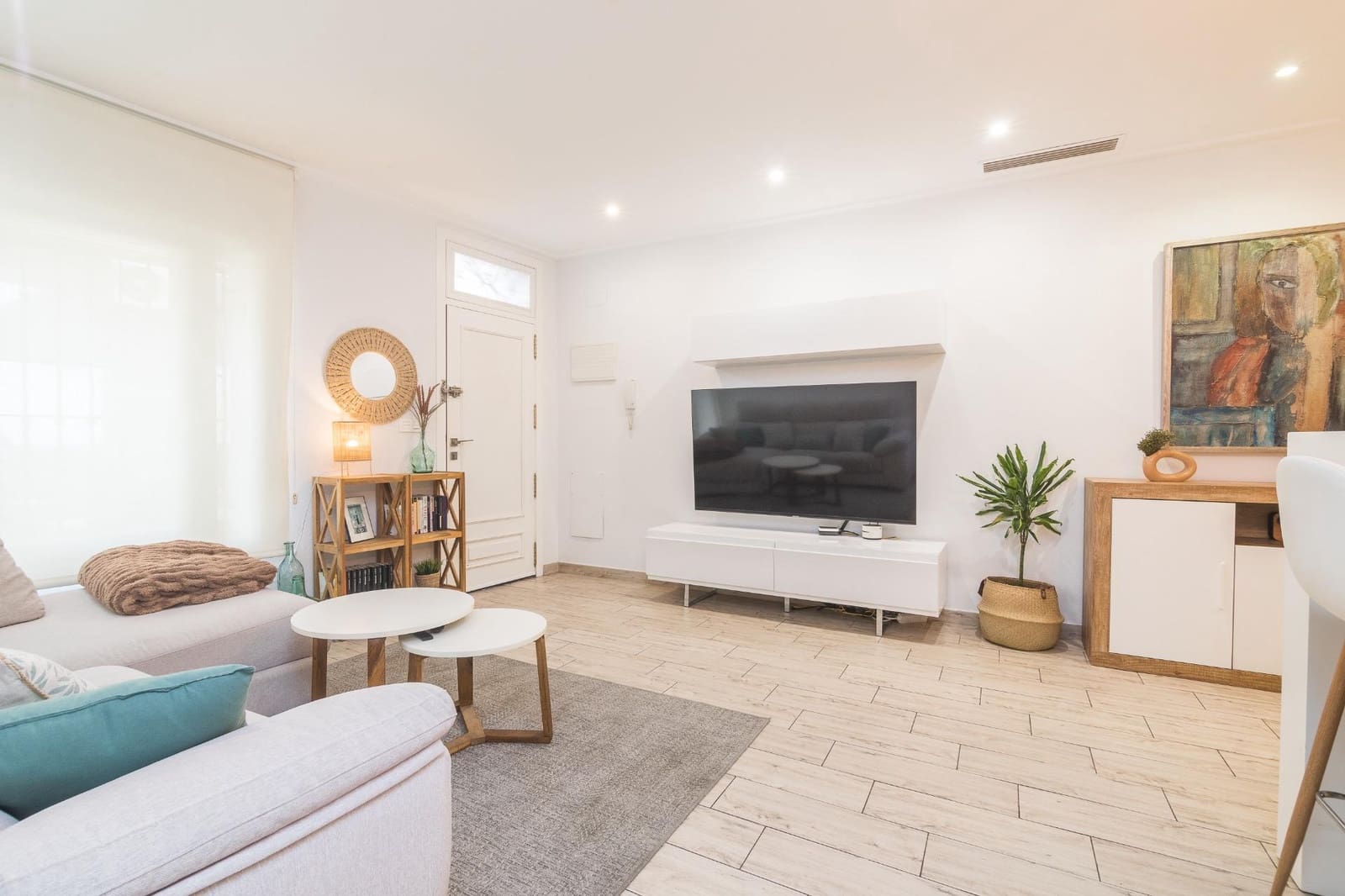 3 bedroom Apartment for sale in Elche / Elx - € 250,000 (Ref: 9720049)