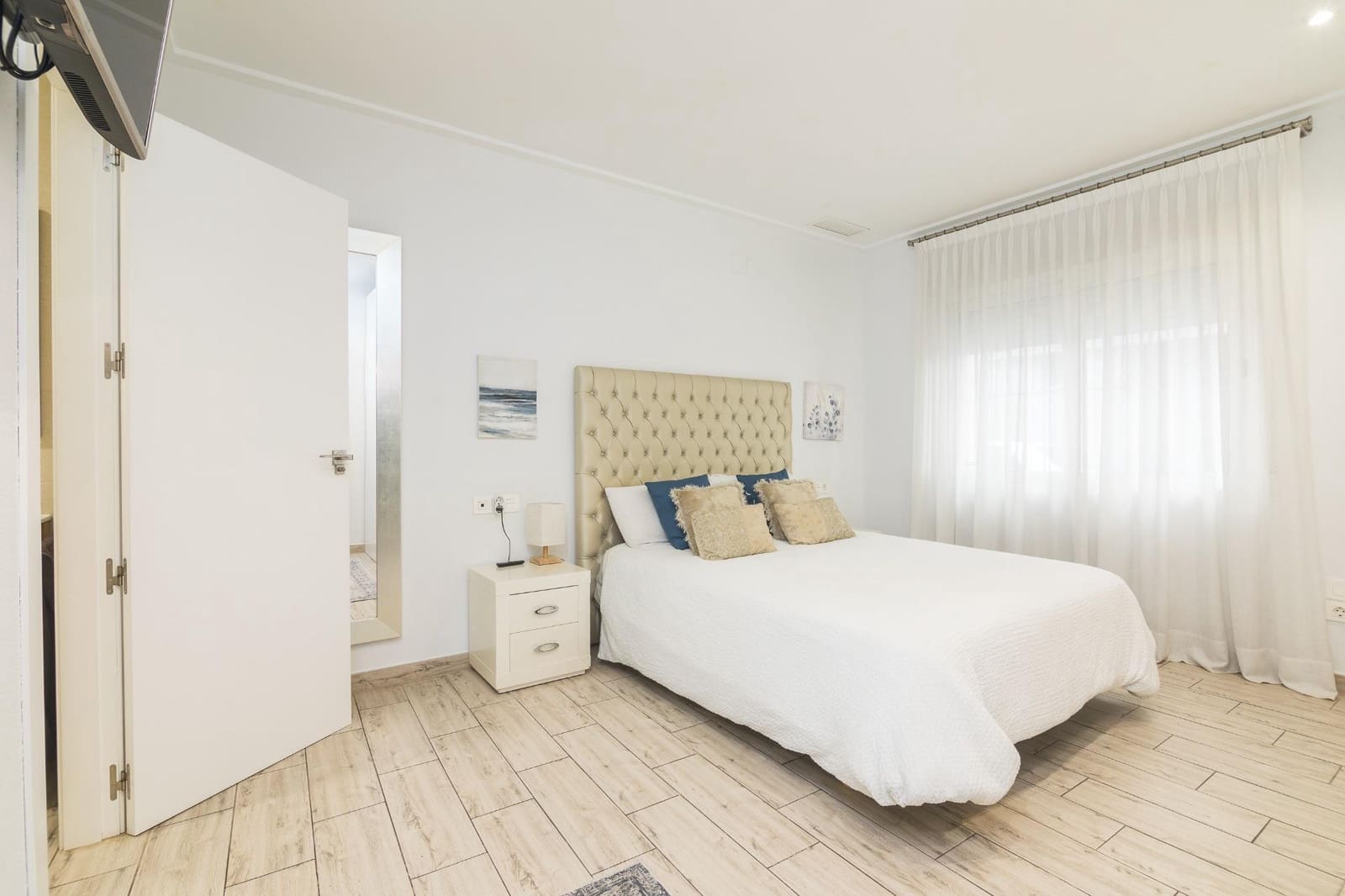 3 bedroom Apartment for sale in Elche / Elx - € 250,000 (Ref: 9720049)