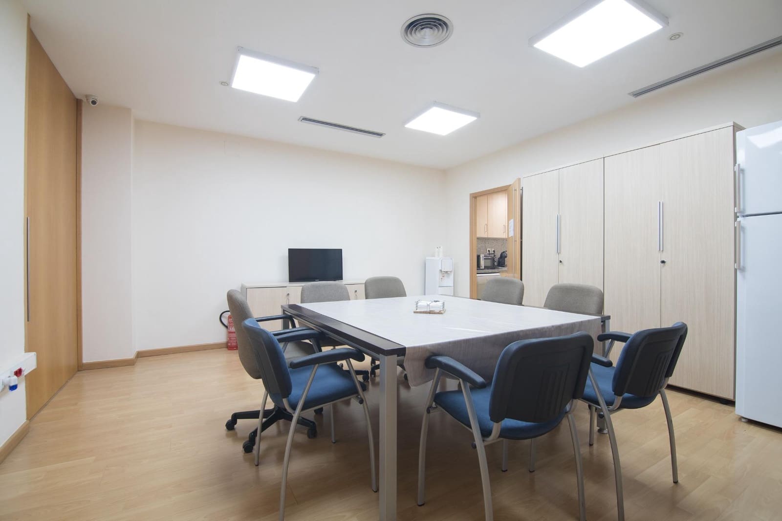 Kontor til salg i Elche / Elx - € 460.000 (Ref: 9752137)