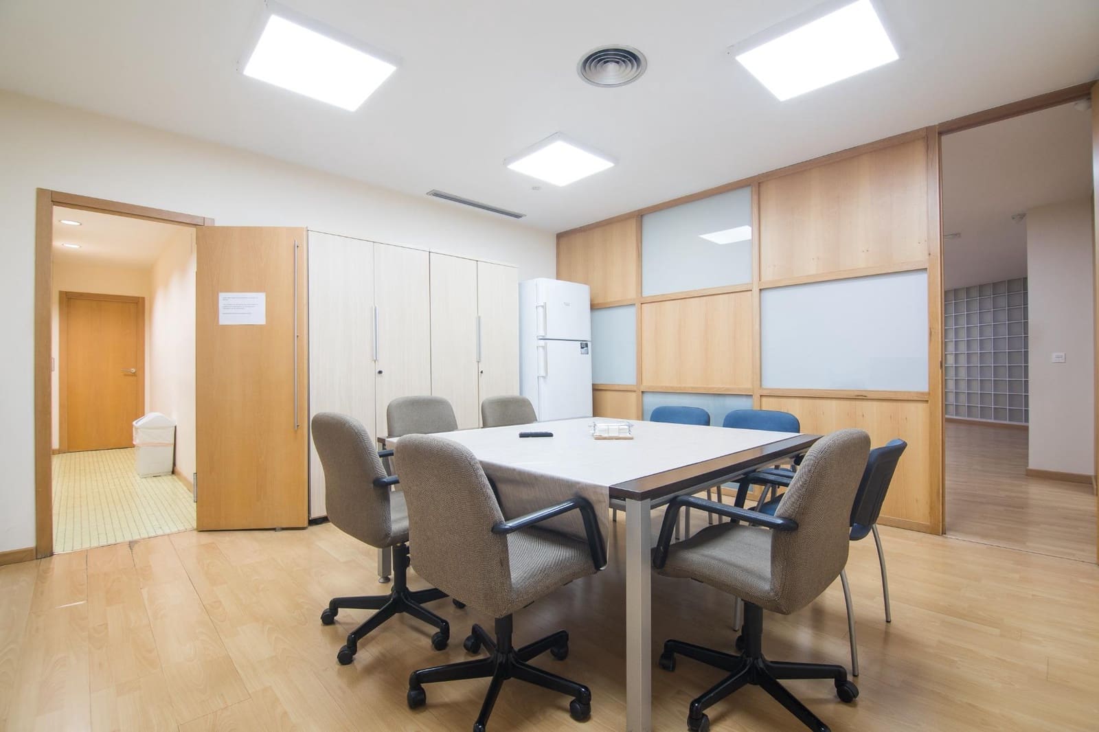 Kontor til salg i Elche / Elx - € 460.000 (Ref: 9752137)