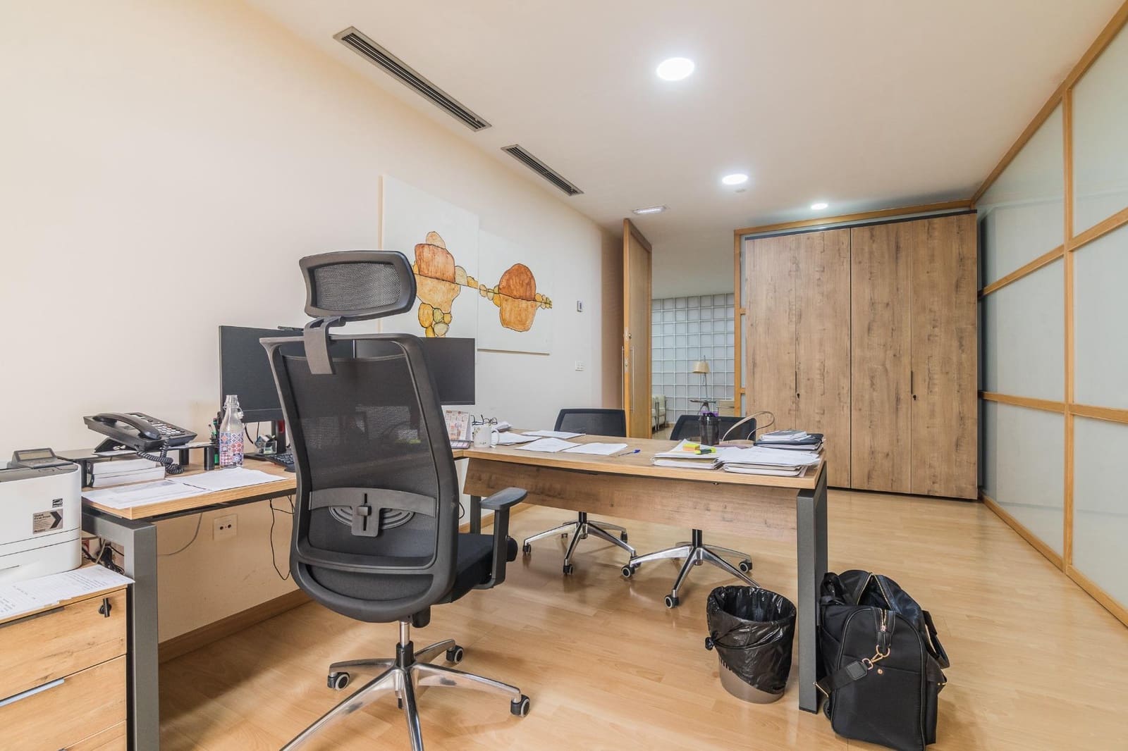 Office for sale in Elche / Elx - € 460,000 (Ref: 9752137)