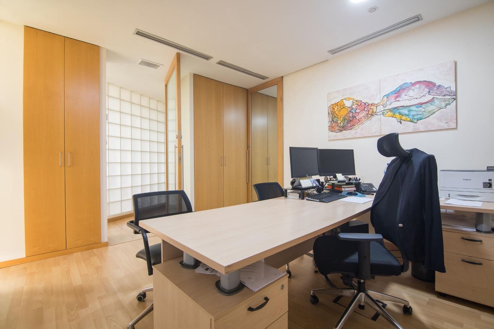 Office for sale in Elche / Elx - € 460,000 (Ref: 9752137)