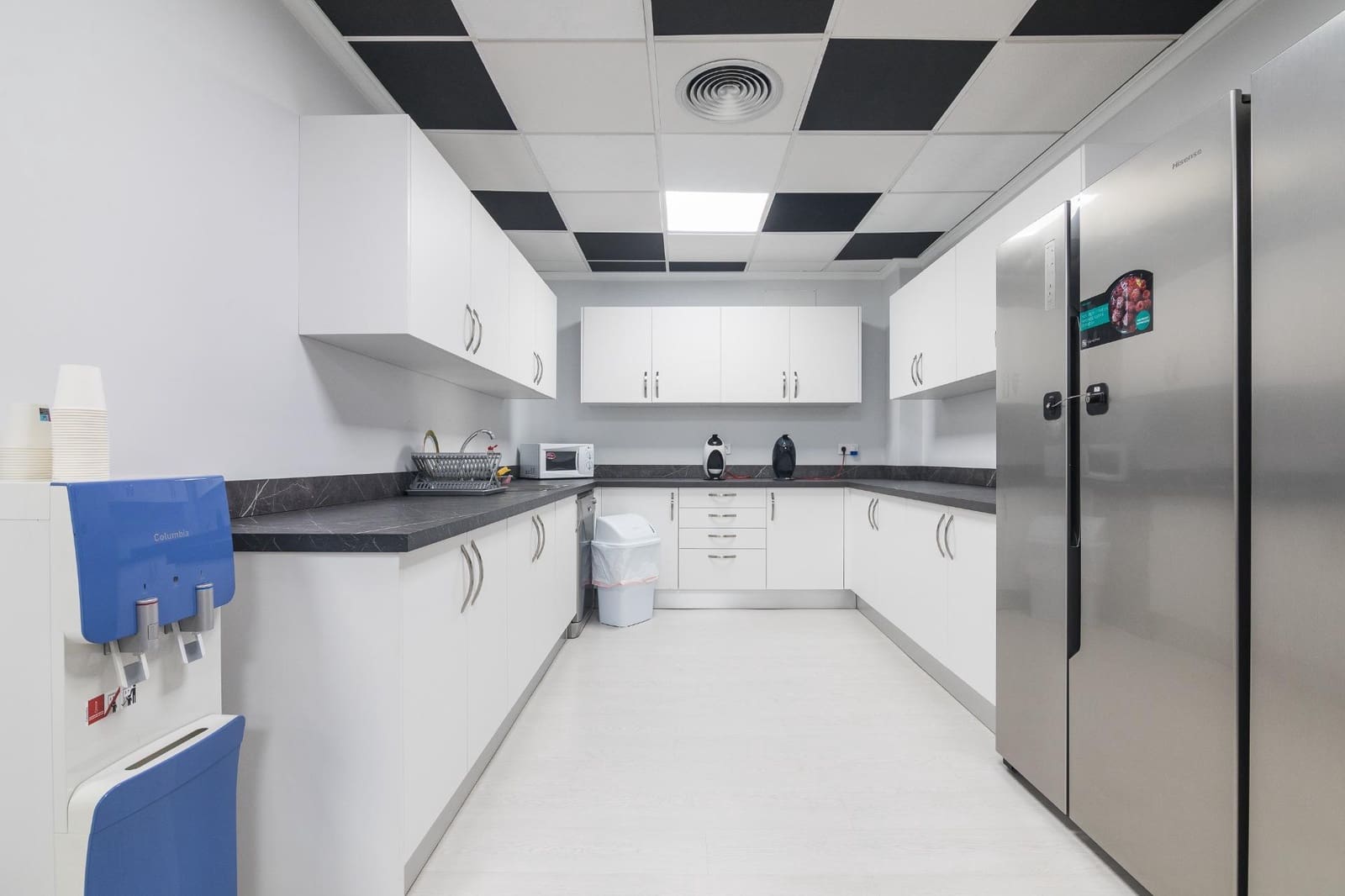 Office for sale in Elche / Elx - € 360,000 (Ref: 9755815)