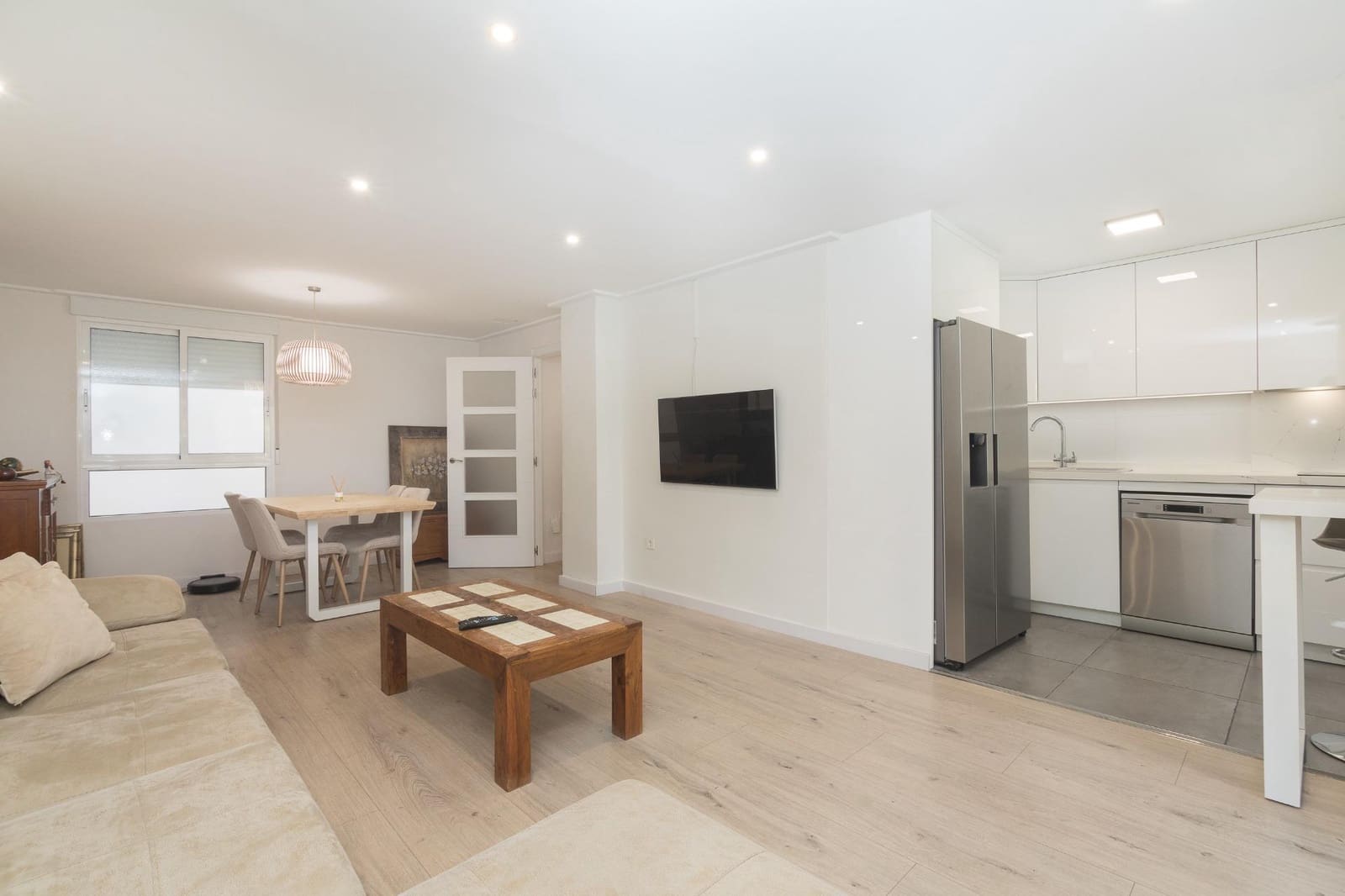 4 slaapkamer Flat te huur in Elche / Elx - € 1.200 (Ref: 9778269)