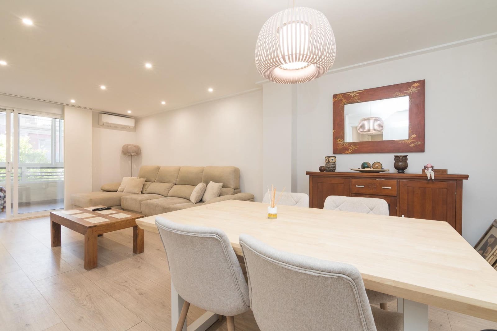 4 slaapkamer Flat te huur in Elche / Elx - € 1.200 (Ref: 9778269)