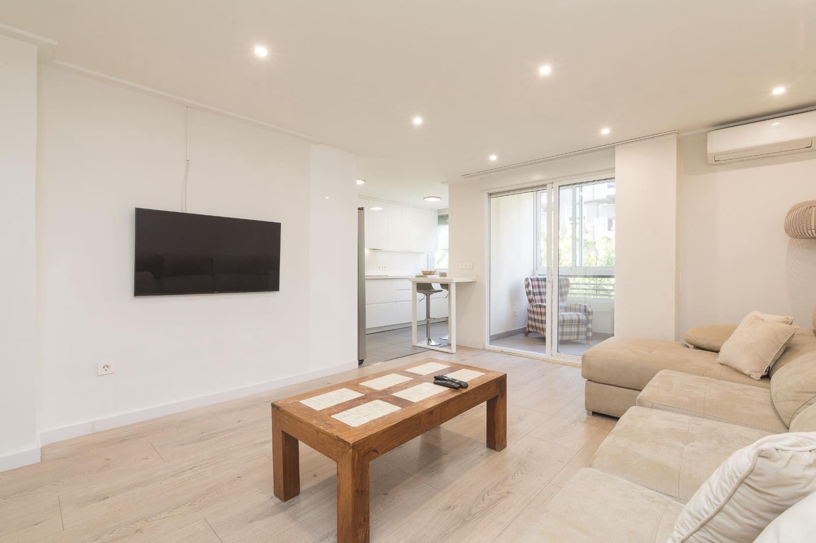 4 slaapkamer Flat te huur in Elche / Elx - € 1.200 (Ref: 9778269)