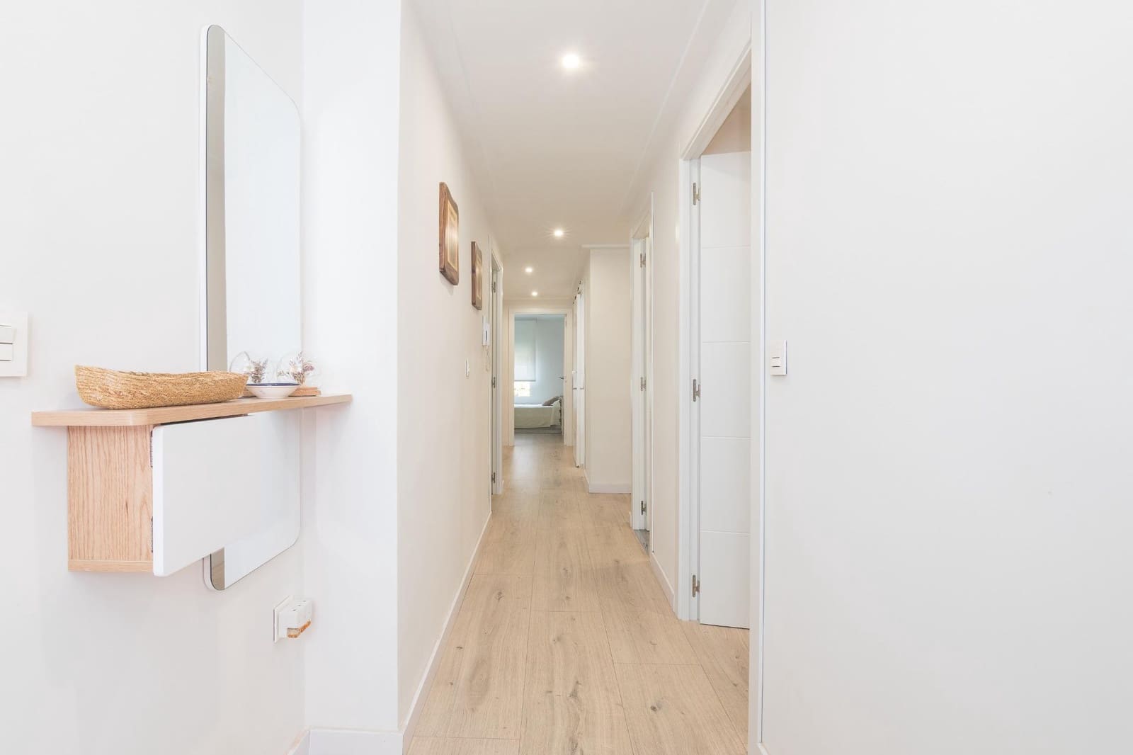 4 slaapkamer Flat te huur in Elche / Elx - € 1.200 (Ref: 9778269)