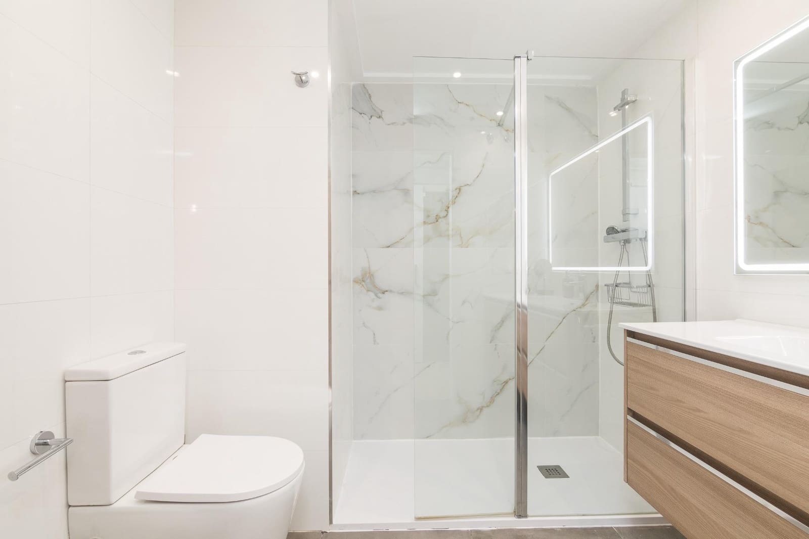 4 slaapkamer Flat te huur in Elche / Elx - € 1.200 (Ref: 9778269)