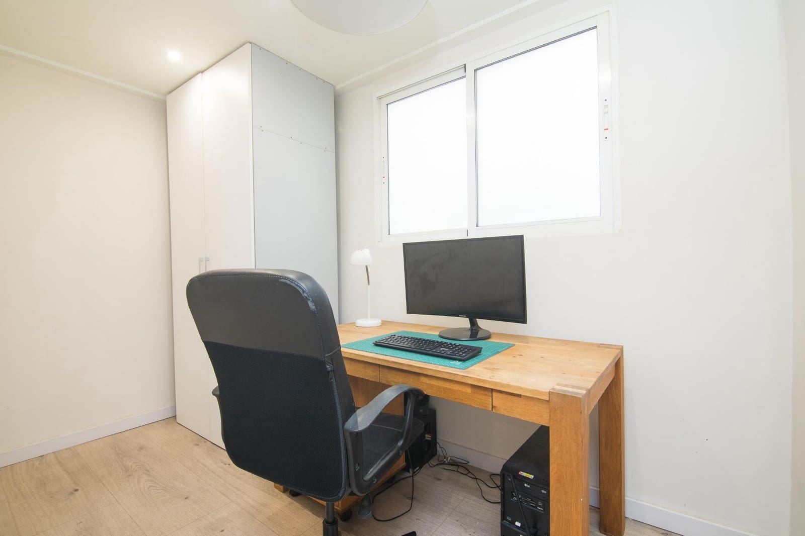 4 slaapkamer Flat te huur in Elche / Elx - € 1.200 (Ref: 9778269)