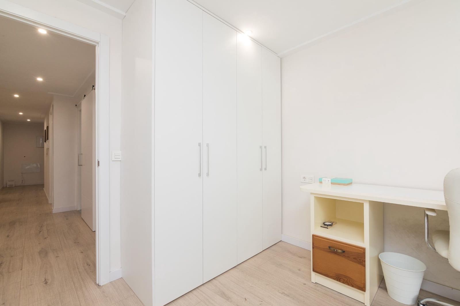 4 slaapkamer Flat te huur in Elche / Elx - € 1.200 (Ref: 9778269)