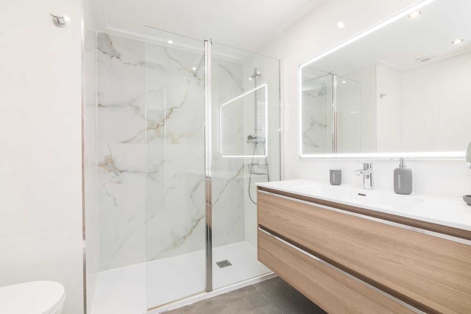 4 slaapkamer Flat te huur in Elche / Elx - € 1.200 (Ref: 9778269)