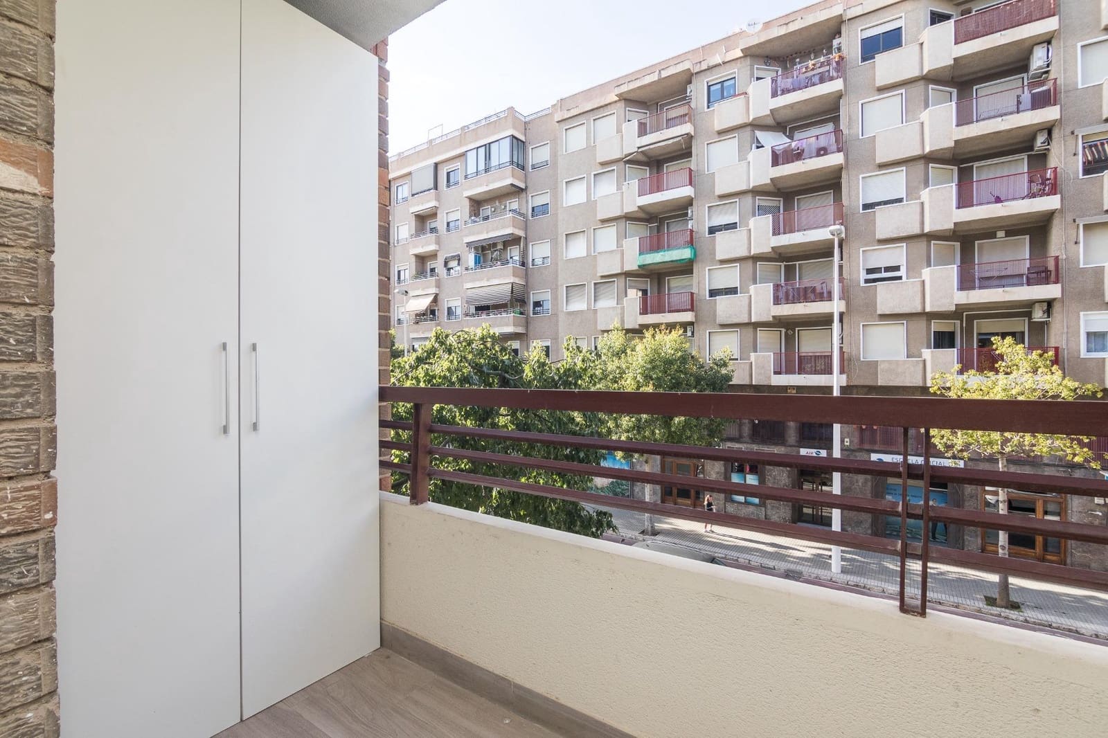 4 slaapkamer Flat te huur in Elche / Elx - € 1.200 (Ref: 9778269)