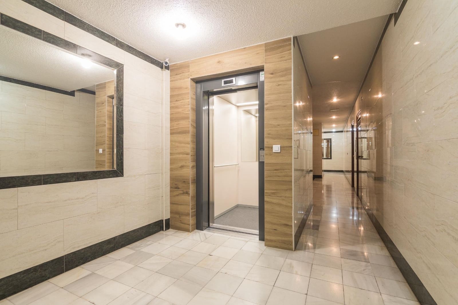 4 slaapkamer Flat te huur in Elche / Elx - € 1.200 (Ref: 9778269)