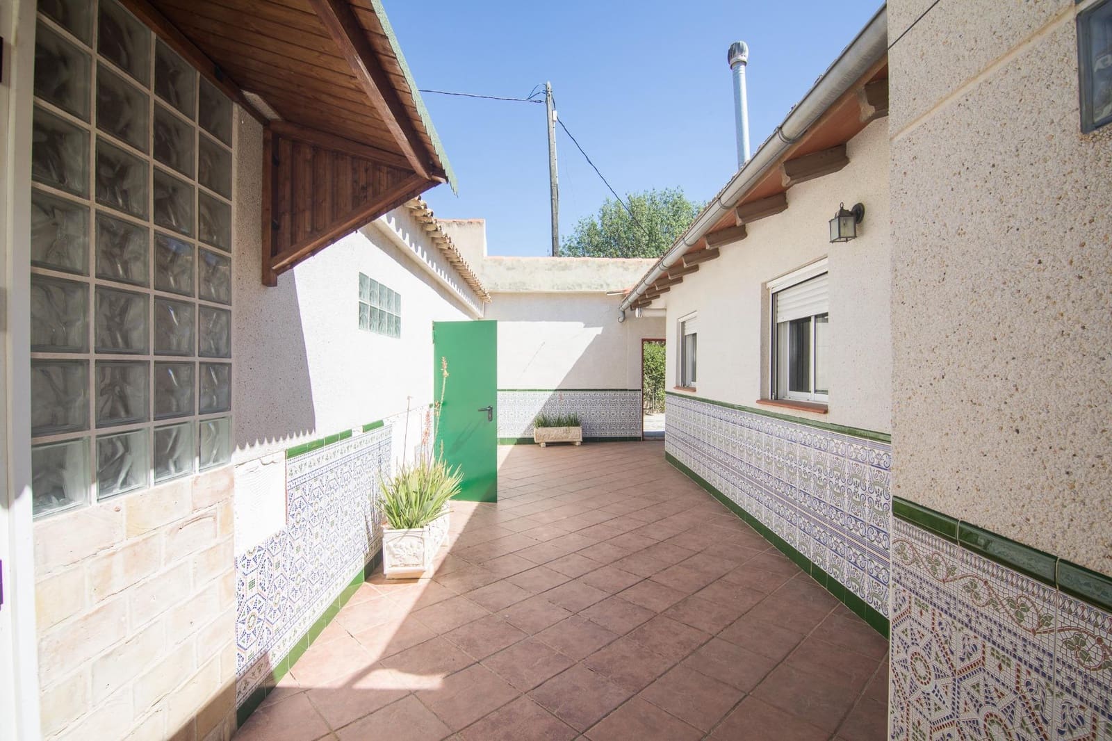 5 sypialnia Willa na sprzedaż w Redovan z basenem garażem - 375 000 € (Ref: 9780683)