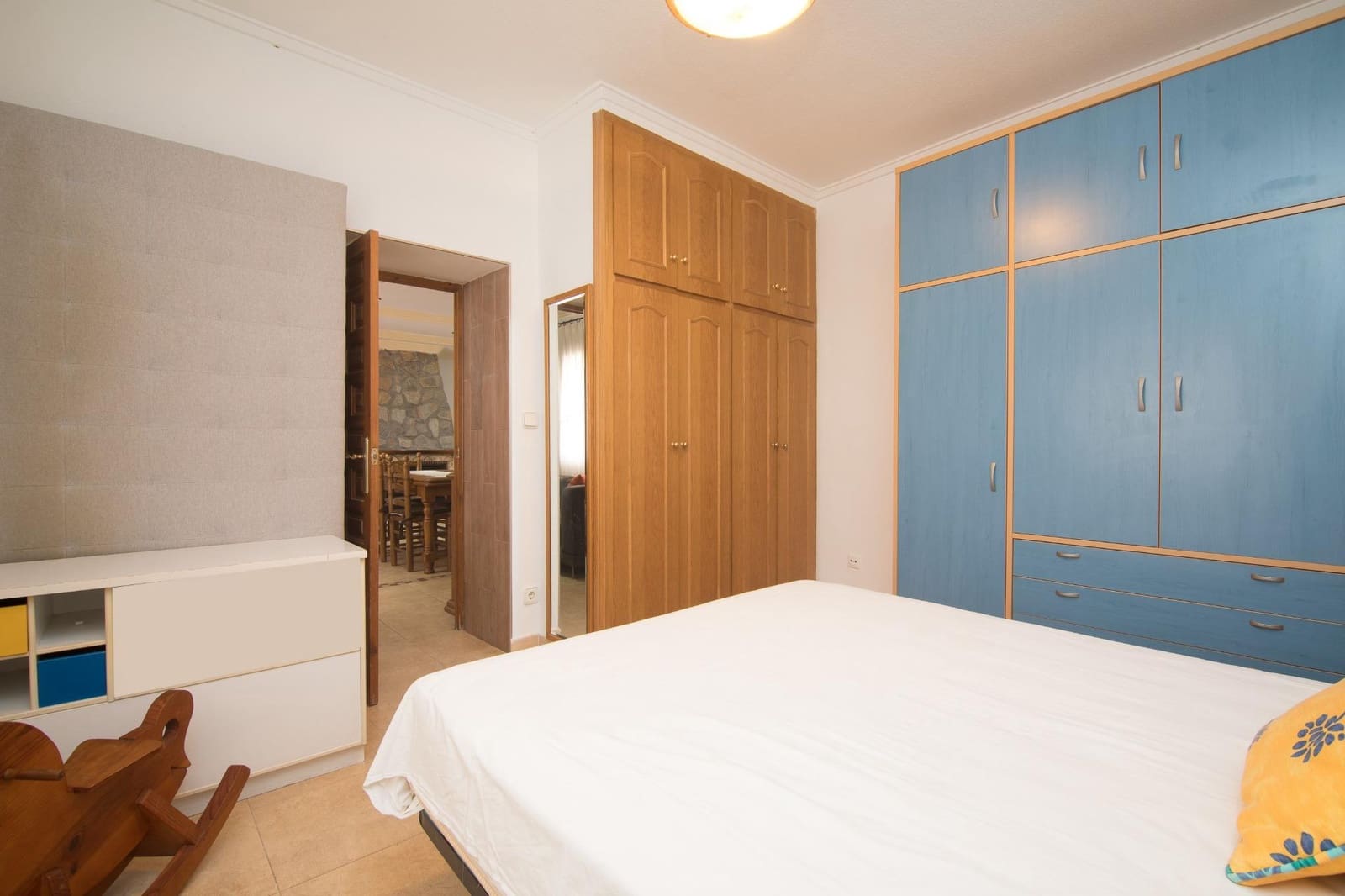 5 sypialnia Willa na sprzedaż w Redovan z basenem garażem - 375 000 € (Ref: 9780683)