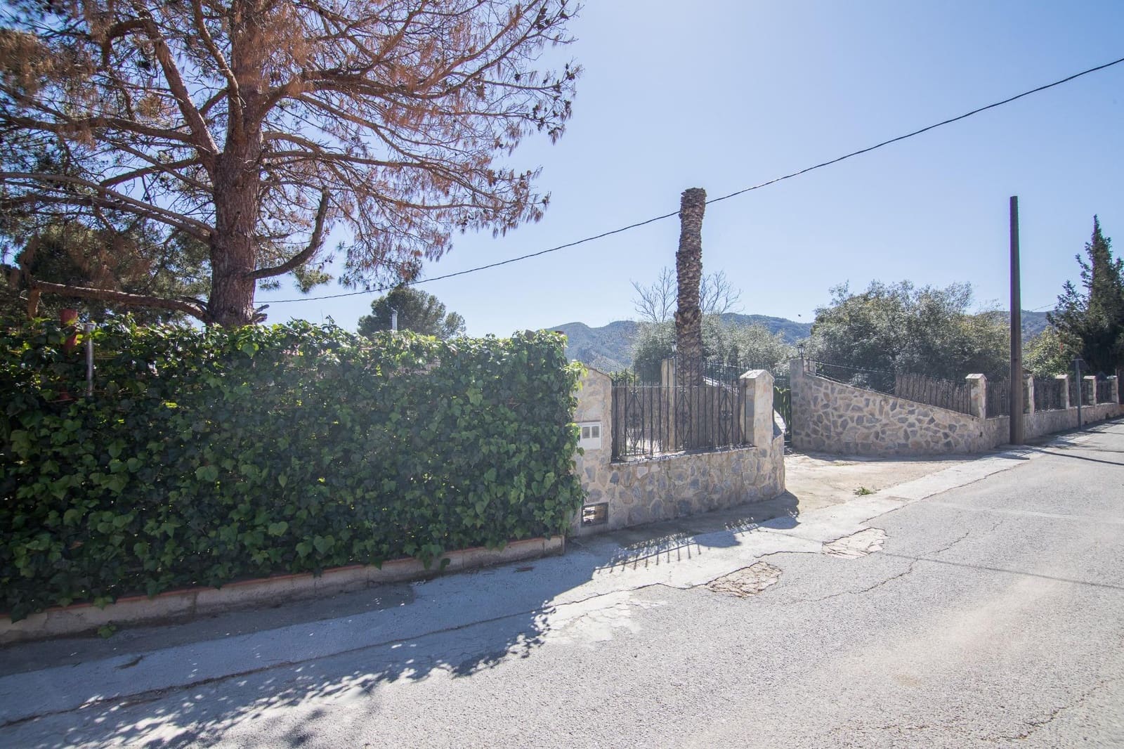 5 sypialnia Willa na sprzedaż w Redovan z basenem garażem - 375 000 € (Ref: 9780683)