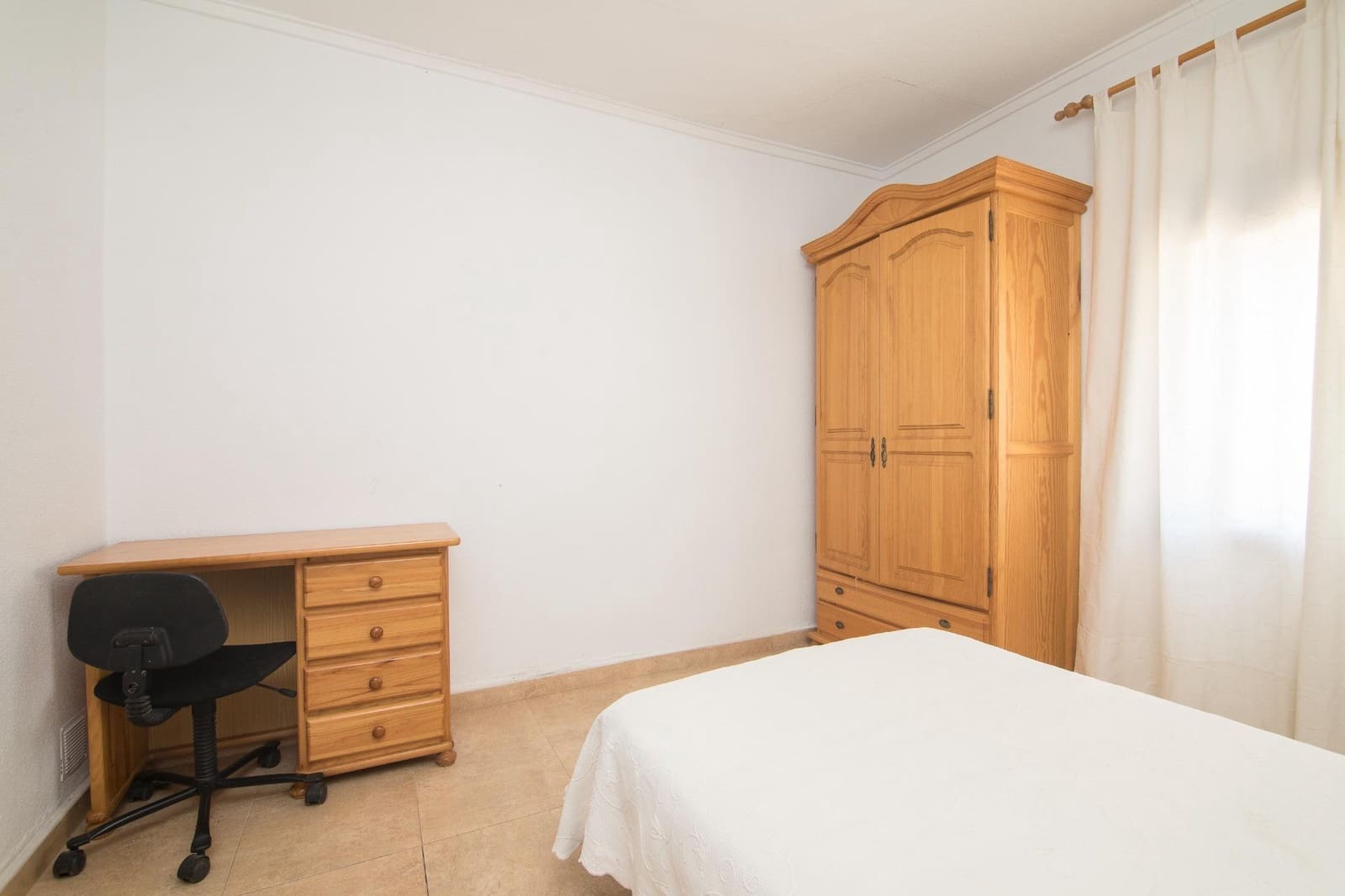 5 sypialnia Willa na sprzedaż w Redovan z basenem garażem - 325 000 € (Ref: 9780683)