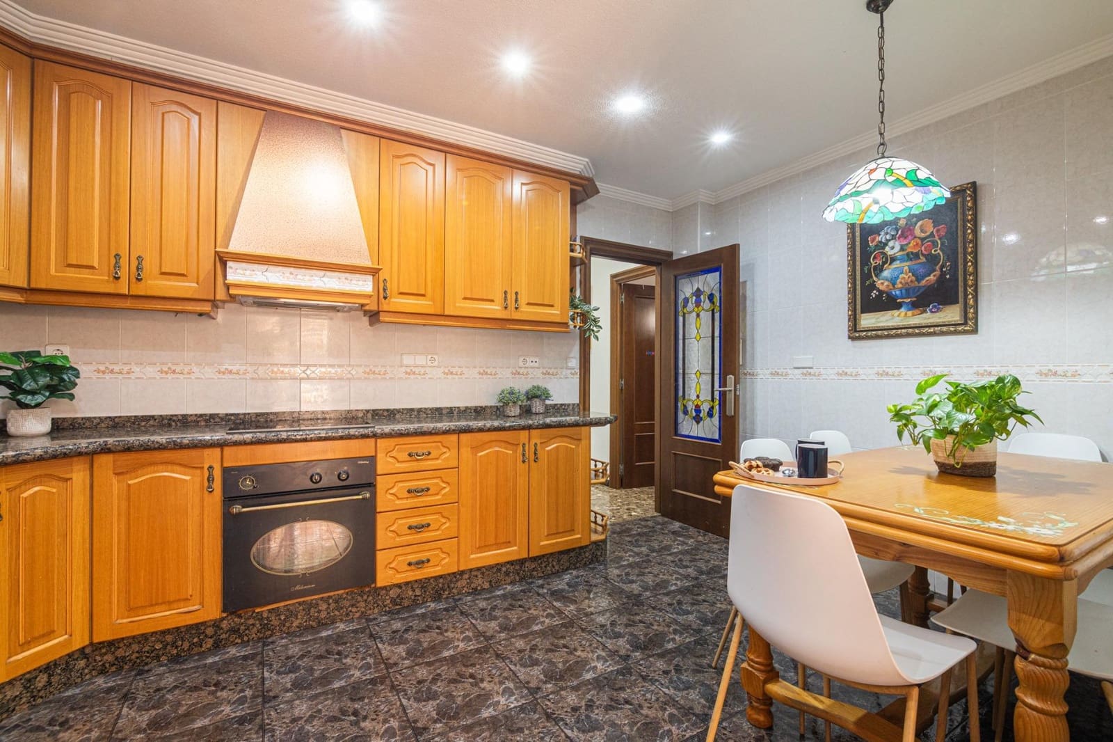 3 bedroom Apartment for sale in Elche / Elx - € 245,000 (Ref: 9813348)